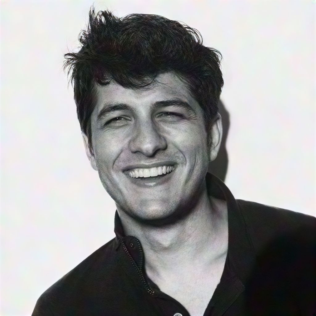 Tunç Akyüz